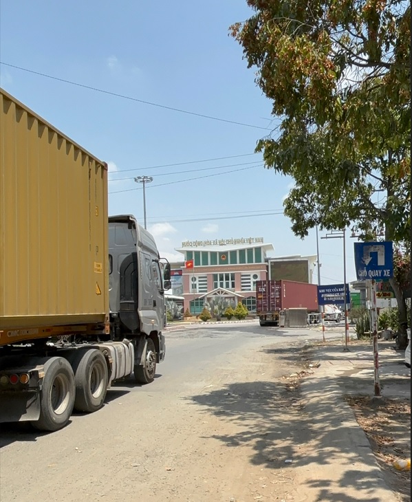 cửa khẩu quốc tế Bình Hiệp
